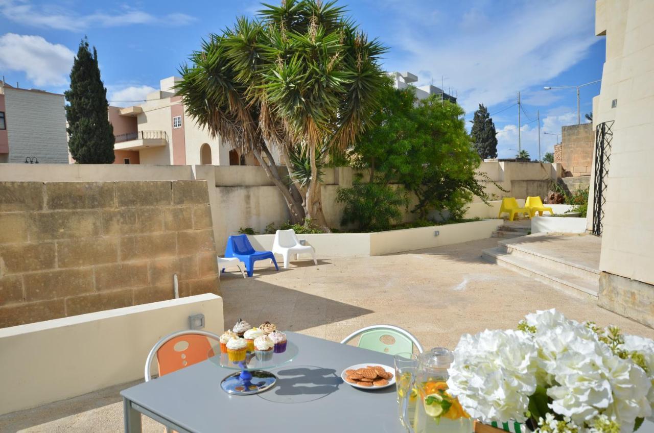 Light And Bright St Julians Central 1 Apartment Saint Julian's Bagian luar foto