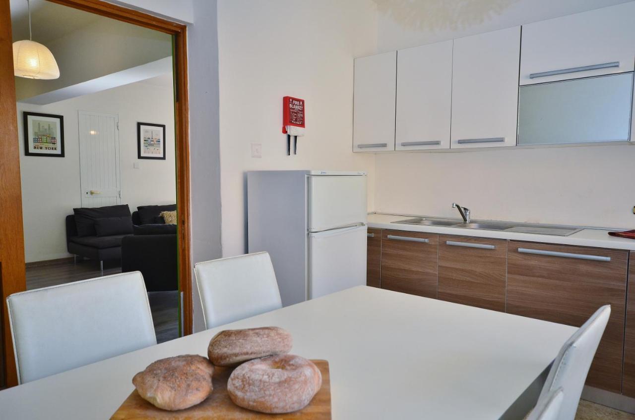 Light And Bright St Julians Central 1 Apartment Saint Julian's Bagian luar foto